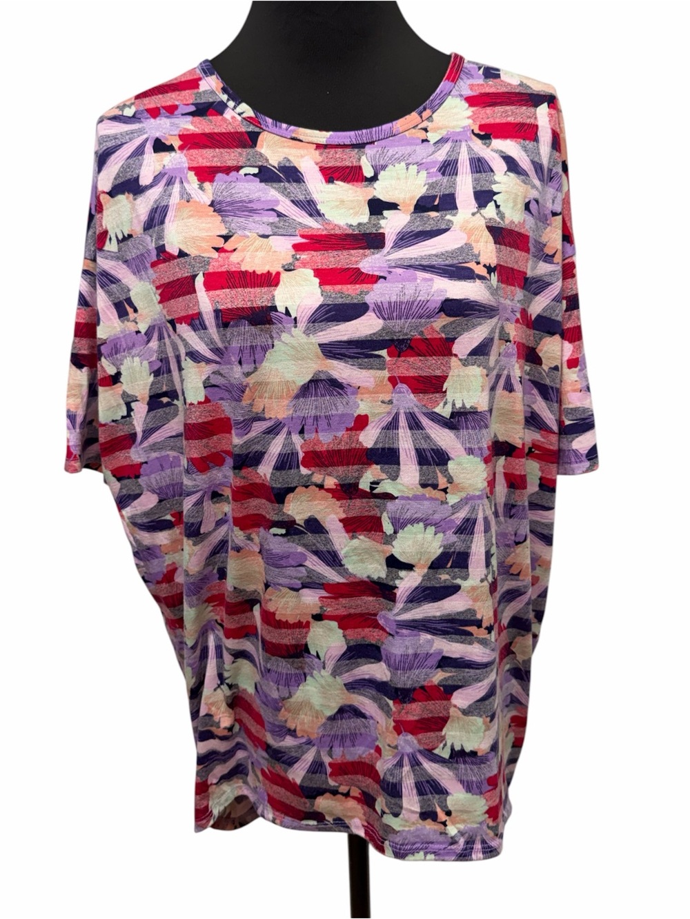 LuLaRoe Irma Top. Pink & Purple Floral print. Oversized stretch Comfy